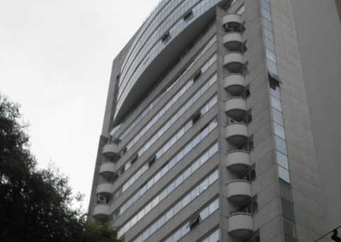 Sala comercial para locação no Paraíso, 30m², vaga, pronto para mudar, em prédio com auditório e segurança 24 horas, junto ao metrô. R$ 1.600,00